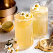 lynchburg lemonade in tall glasses with white flowers